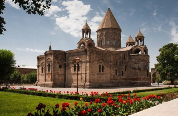 Մայր Աթոռում ժողով է գումարվել. քննարկվում է Փաշինյանի հետ հանդիպած Սրբազանների հարցը